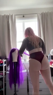 linneas_feet - Taking nudes in bed for you in my favorite