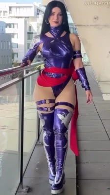 enjinight - 😈 🍑… How is everyone today?