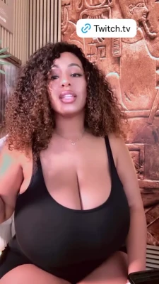 persephanii - Small cock humiliation while I suck bigger cock😅
