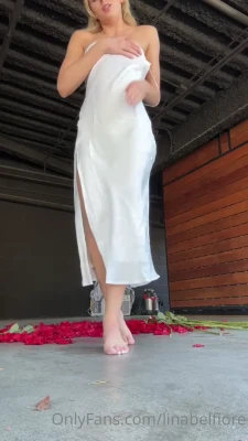 linabelfiore - A lot of booty for you guys ;)