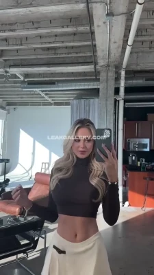 marlialexa - Hey loves im uploading custom videos now and will be in my messages part 1