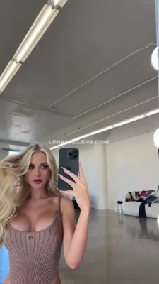 marlialexa - How’s everyone’s day 😘😘