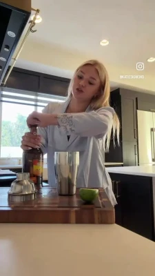 katiesigmond - exclusive video just went up