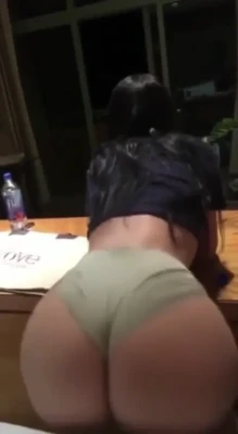 jailyneojeda - Went on vacation and then was sick, but I’m back, pulling my