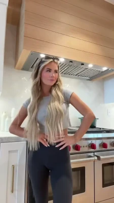 emilyelizabeth - Forgot all my clothes