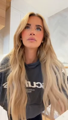 emilyelizabeth - I’m almost useful when I’m showing off my greatest (ass)et