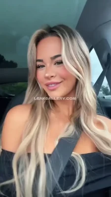emilyelizabeth - Would you let me show you a good time?😉