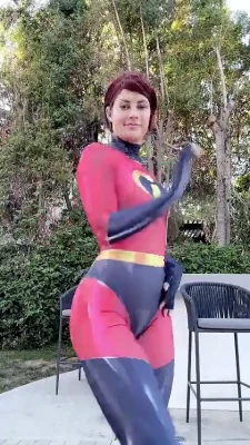 hannahstocking - a mae voltou ainda mais chulézenta 🥰