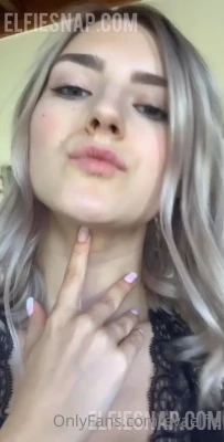evaelfie - Tell me all the dirty things going through your mind right now   I
