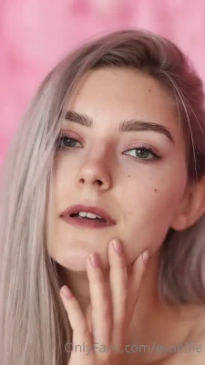 evaelfie - Always willing to give you fast access