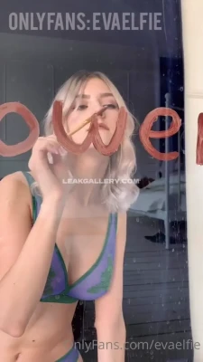 evaelfie - I’ve been so busy 😰🥵