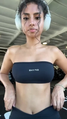 misslemonhotcheetoz - Gotta keep them cheeks moisturized ;) ❤️
