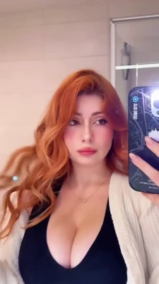 paulaeal - Hotel fun with my twin👩‍❤️‍💋‍👩 Check dms for the