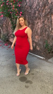 ellanabryan - No post today guys, I’m feeling a little sick 🤢  Too sicky to be
