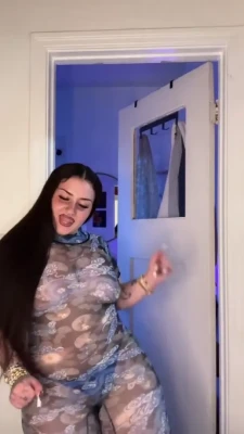 heyhayx - 😈Do you want me to clean your house?💦