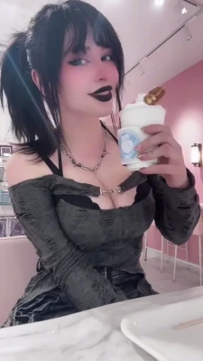 pinkchyu - Who what s to take a shower with me