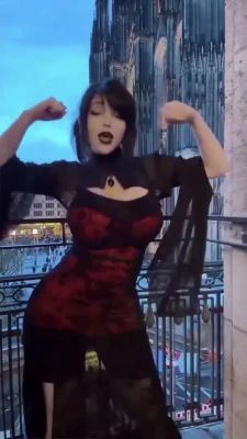 pinkchyu - Wednesday is a Funday do you like?