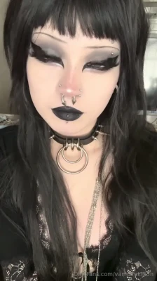 vampirekitt3n - What’s your favorite color on me?