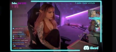 nyyxxii - Can I sit down? 👀
