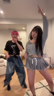 mariashai - I need to replace my dildo with a real cock 👅💦