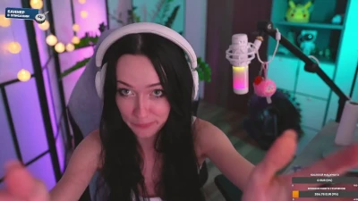 bulochkatyt - Wanna see the 20 minute video with my thrusting rabbit vibe ?  Tip