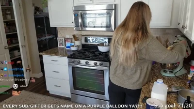 brittaniwelker - Tip under this post for my drinks betas