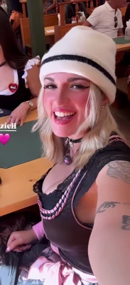 kunshikitty - I woke up feeling kinky today 😈 ❤️ 💕