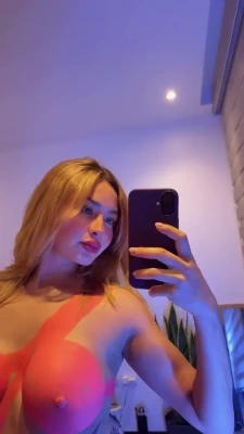 leexlinaa - Nouvelle petite chienne #4 😈🔥💦