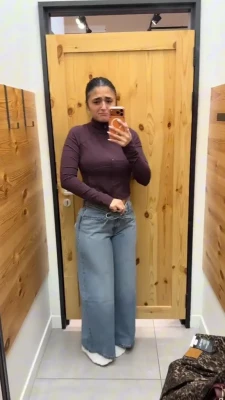 hilenna - you wanna taste it baby?