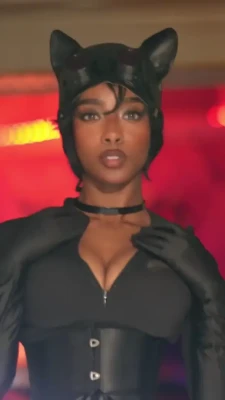taliya - It's ok with me if you want to touch... booty or socks!
