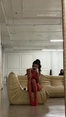 jennalee - I find a lot of fans request something than stop talking such a shame