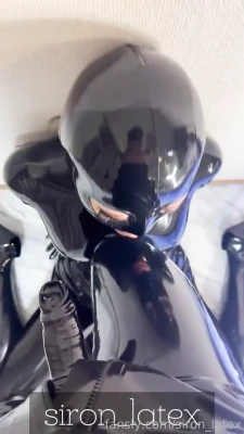 siron_latex - Shoot 2 with EyeCandyToes