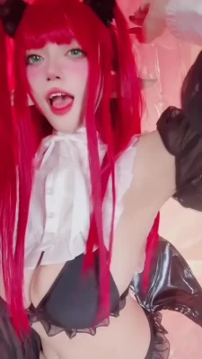 momo520xoxo - Does my ass look phat?!?? 🤪💦🍑