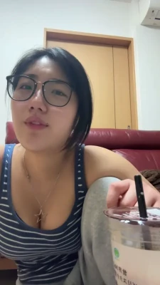 meriolchanfree - Shall I take them off?😳