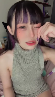 itsukidevil722 - Bending over for you, ass in the air, pussy spread and I’m totally