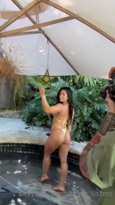 bohobaddie_ - A bikini and heels make sense, right?