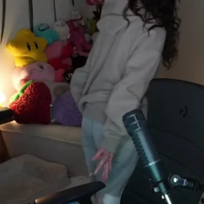 valkyrae - Last night was content night, so here’s a little preview of my