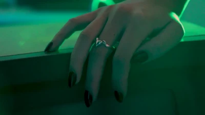 valkyrae - Who's the lucky soul thats going to get all of my undivided attention