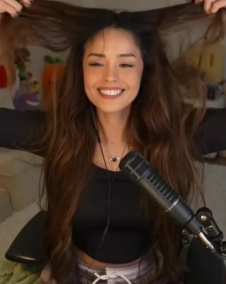valkyrae - When I see you are not doing your best to become a good sissy. You