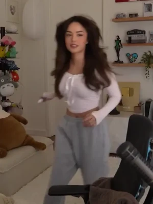 valkyrae - Ok part 1