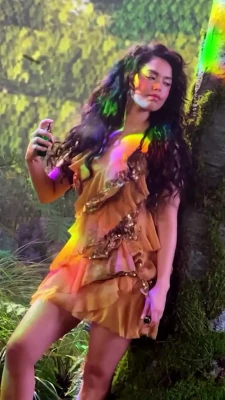 valkyrae - Vote to choose the next Full video 😈