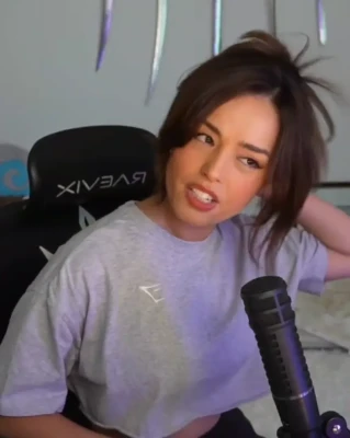 valkyrae - Hi guys and girls, so i'm planning a full day of pics and videos next
