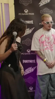 valkyrae - Hello 👋🏻  Tip me 50$ for this hot and sexy video (2 min e 30