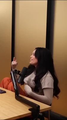 valkyrae - Who wants it?