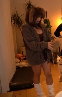valkyrae - Sorry I’ve been quiet this week, my sexies! Officially on the mend