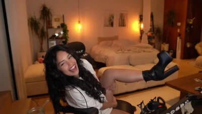 valkyrae - เมาๆแล้วเงี่ยนตลอด