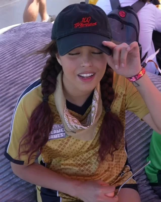 valkyrae - 🇬🇧 check dms 🥰  🇮🇹 controlla i messaggi 🥰