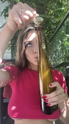 itscelinasmith - Don’t I look cute covered in cum?