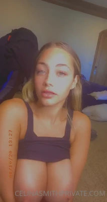 itscelinasmith - Loads of pics and clips in the bedroom x