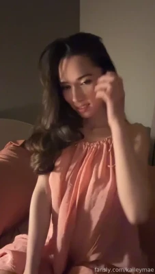 kaileymae - Leave a comment to make me smile ☺